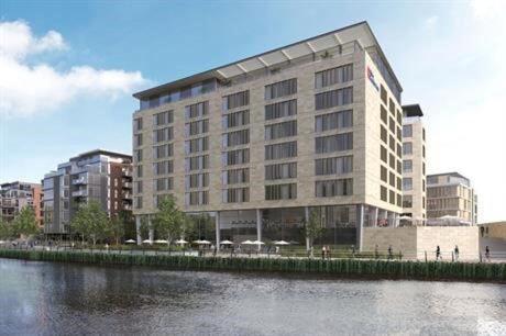 Hilton Garden Inn Peterborough City Centre Dış mekan fotoğraf